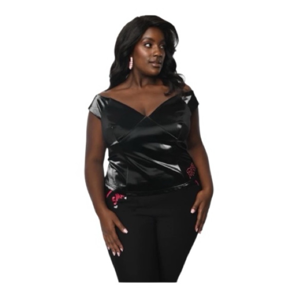 NWOT Unique Vintage Size 5X 26 Black Pleather Top Betty & Veronica